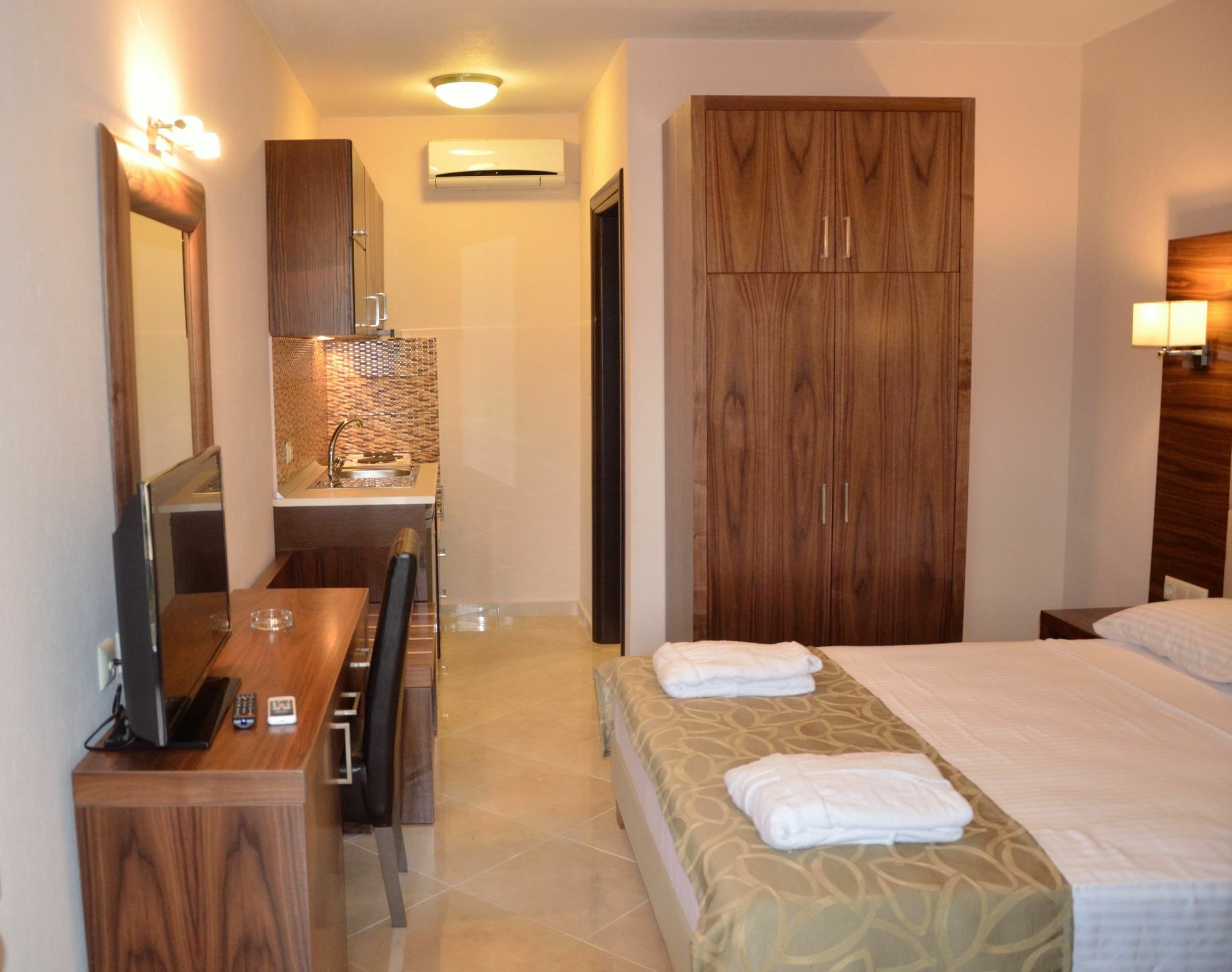 4-You Residence Agios Nikolaos  Exterior photo